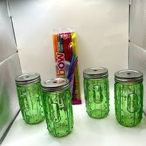 Green Cactus Glass Mason Jar Drinking Glasses with Lids - Set of 4